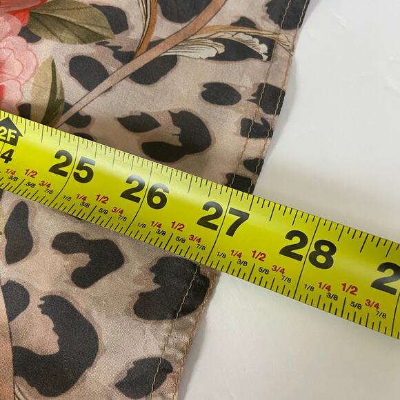 Johnny Was Amabel 100% Silk Blouse Large Cheetah Print Button Up Extra Large - Picture 14 of 14